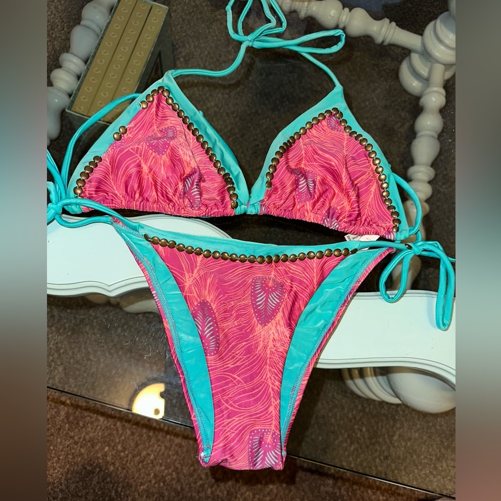Vix  bikini